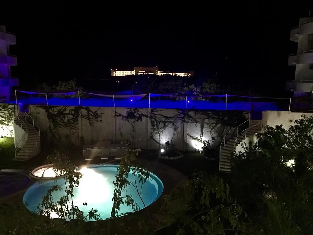 Luxury Suites At Suites 科苏梅尔 0*,