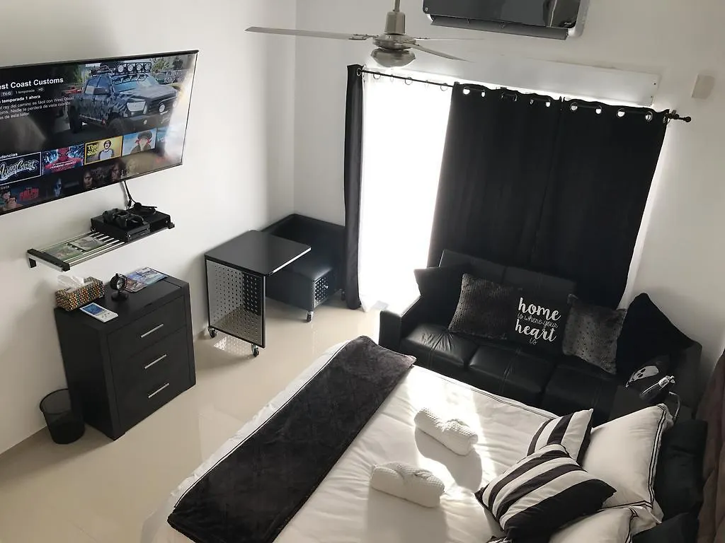 Luxury Suites At Suites 科苏梅尔 公寓